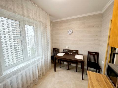 квартира за адресою Київ, Ореста Васкула вул., 8