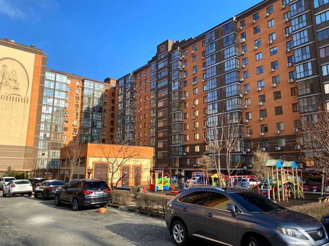 квартира за адресою Високовольтна вул., 14А