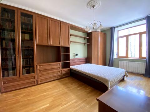 квартира за адресою Заньковецької вул., 5/2