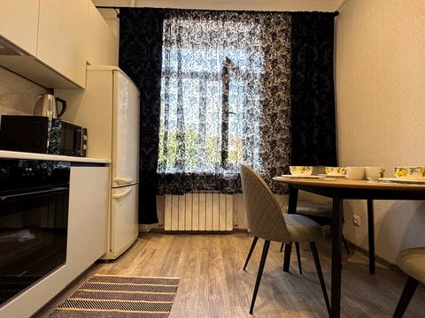 квартира за адресою Дмитра Яворницького просп. (Карла Маркса), 67