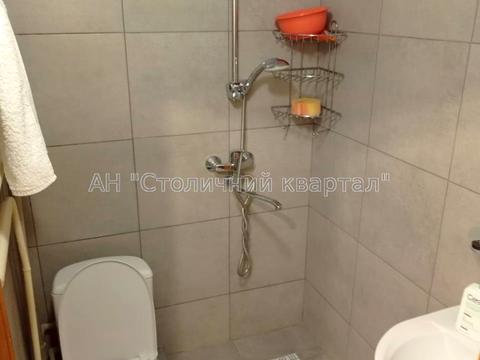 комерційна за адресою Білоруська вул., 10/18