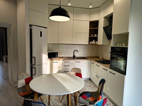 квартира за адресою Кримська вул., 8