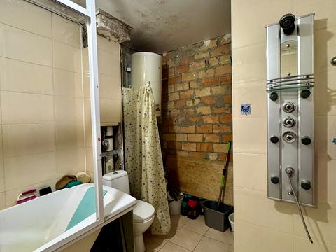 квартира за адресою 6-та Слобідська вул., 7