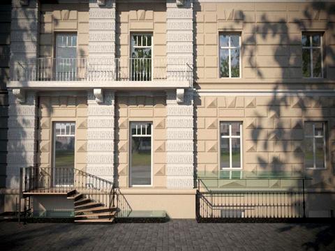 комерційна за адресою Садова вул., 9