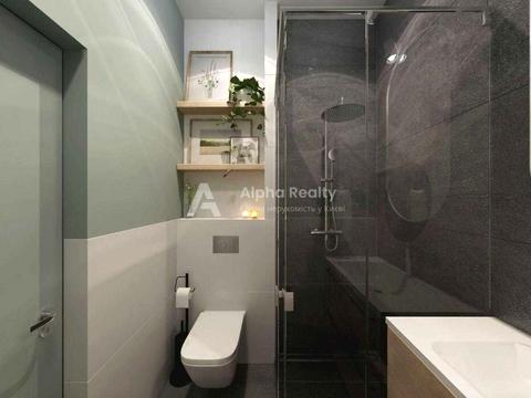 комерційна за адресою Володимирська вул., 81-Б