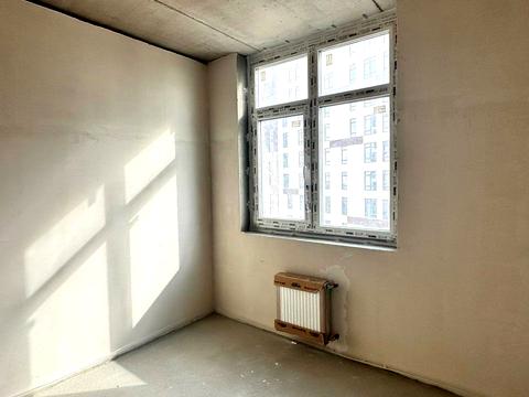 квартира за адресою Краснова вул., 3а