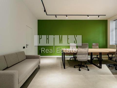 комерційна за адресою Богдана Хмельницького вул., 9