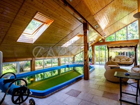 будинок за адресою Польова