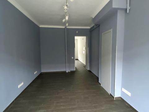 комерційна за адресою Межигірська вул., 56/50