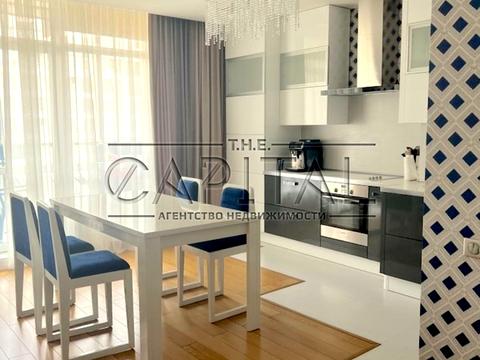 квартира за адресою Андрія Верхогляда вул. (Михайла Драгомирова), 12