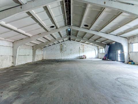 комерційна за адресою Домобудівельна вул., 1