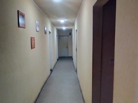 комерційна за адресою Центральна, 27