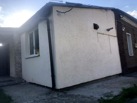 будинок за адресою Євгена Коновальця вул. (Гліба Успенського)