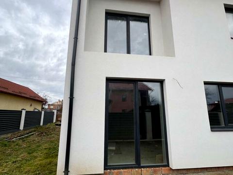 будинок за адресою Бічна Сонячна вул., 8