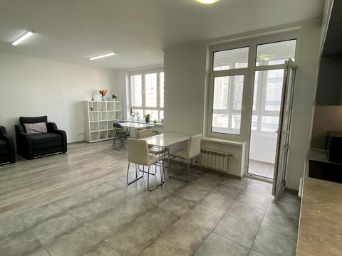 квартира по адресу Драгоманова ул., 10