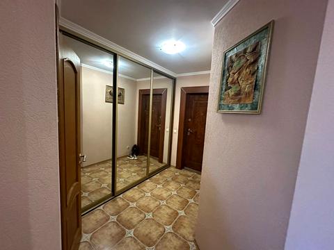 квартира за адресою Заводська вул., 18/1