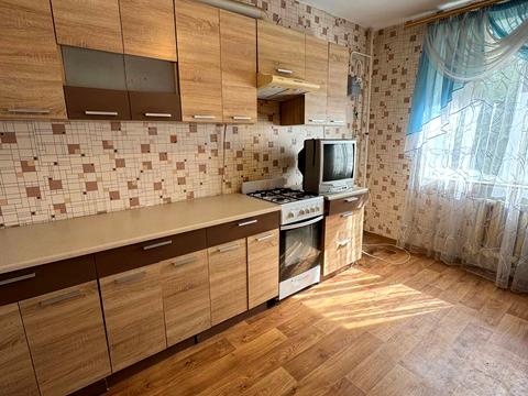 квартира за адресою Івана Фунтового вул., 27