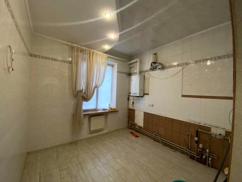 квартира за адресою Небесної Сотні вул., 7
