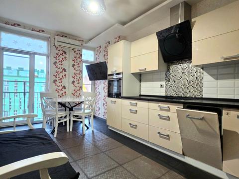 квартира за адресою Регенераторна вул., 4 к3