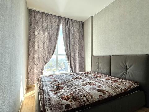 квартира за адресою Зоряний бульв., 1