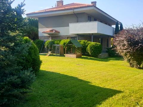 будинок за адресою Долинный переулок