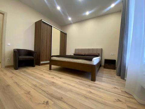 квартира за адресою Жилянська вул., 68