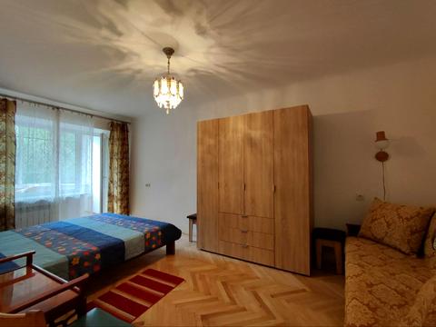 квартира по адресу Степана Бандеры ул., 8а