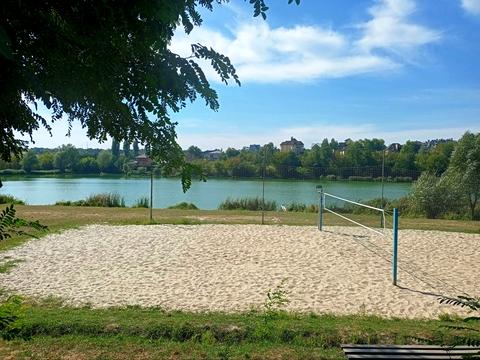 участок по адресу Молодіжна