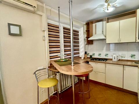 квартира за адресою Івана Мазепи вул. (Січневого Повстання), 1/25