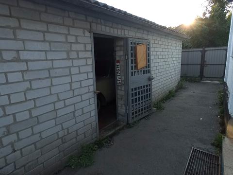 будинок за адресою Старотроїцька вул.