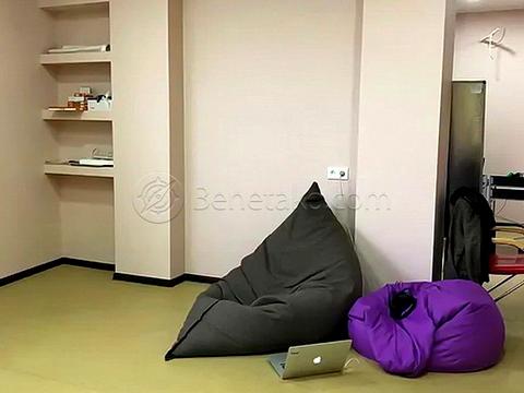 комерційна за адресою Артура Савельєва вул. (Черняховського), 4