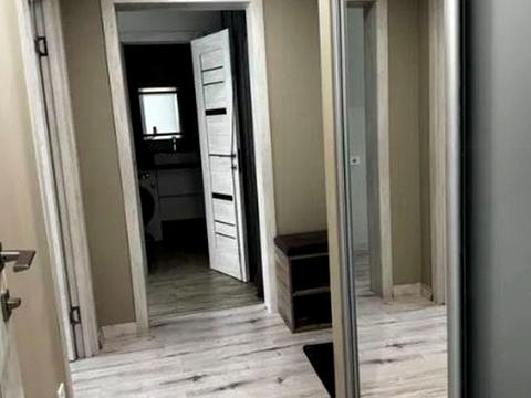 квартира за адресою Героїв просп., 31