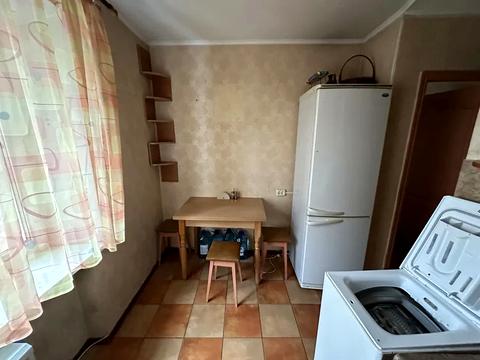 квартира по адресу Сергія Берегового ул. (Мартиросяна), 25