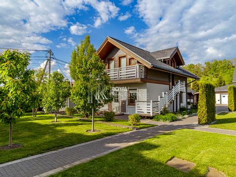будинок за адресою с. Лісники, Ватутіна пров.