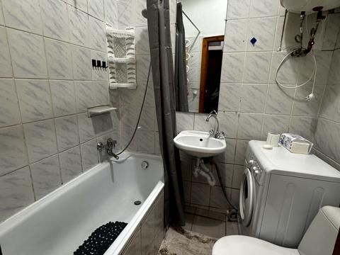 квартира за адресою Якова Головацького вул., 10