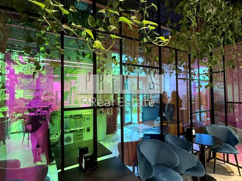 коммерческая по адресу Андрея Верхогляда ул. (Михайла Драгомирова), 17-Б