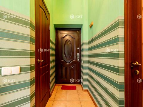 квартира за адресою Куликівський узвіз (Революції), 13
