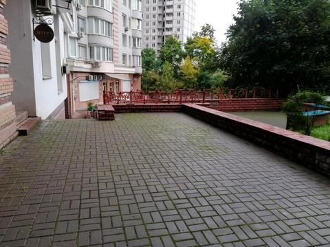 комерційна за адресою Степана Руданського вул., 4-6