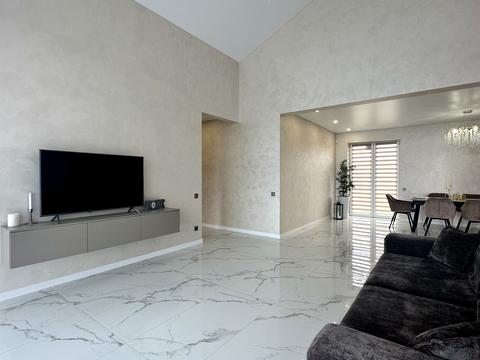 будинок за адресою Райдужна