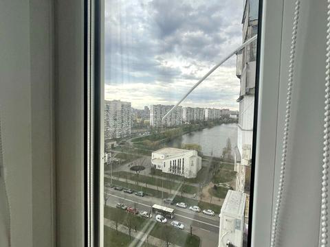 квартира за адресою Амвросія Бучми бульв., 8