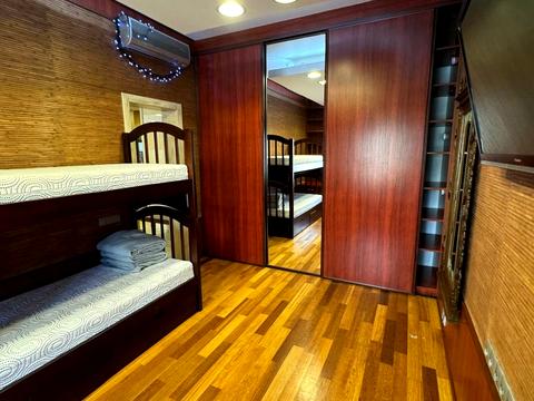 квартира за адресою Київ, Пирогова вул., 1/35