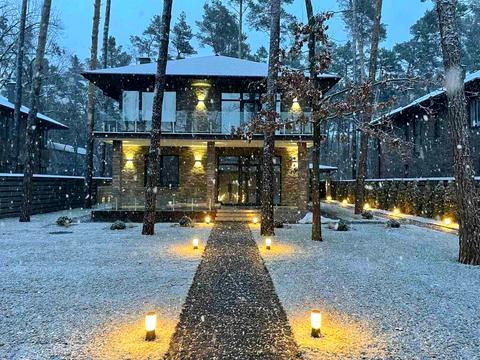 будинок за адресою с. Плюти, Лісова