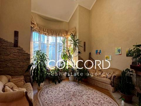 будинок за адресою с. Нові Петрівці, Монастирська вул., 13