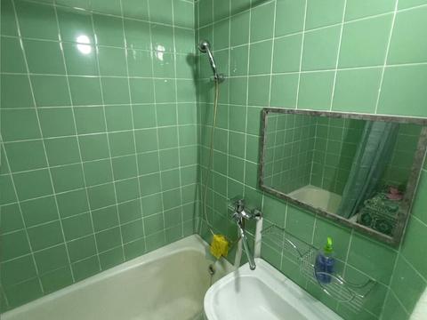квартира за адресою Райдужна вул., 37