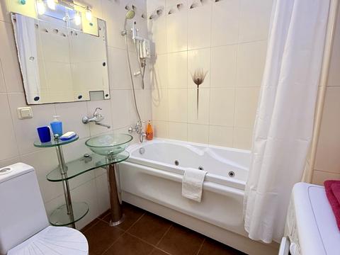 квартира за адресою Антоновича вул. (Горького), 94-96