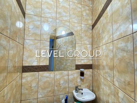 комерційна за адресою Володимира Івасюка просп. (Героїв Сталінграду), 65