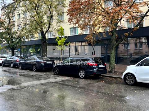 коммерческая по адресу Юрковская ул., 18