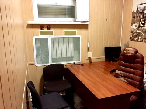 комерційна за адресою Степана Тельги, 65