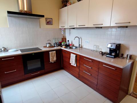 квартира за адресою Осіння вул., 33