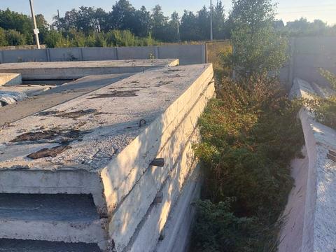 участок по адресу Островського